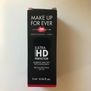 MakeupForever Blurring Skin Tint